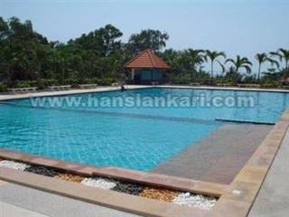 Sisustamaton asunto keskellä Pattajaa - คอนโด - Central Pattaya - 