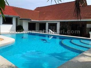4 mh talo omalla altaalla ja saunalla, keskustassa! - House - Pattaya - Map C4
