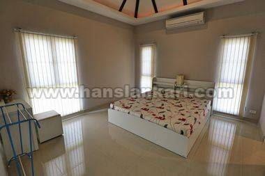 pool villa for sale in jomtien thailand with finance