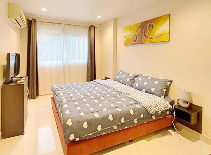 CHEAPEST for a long time! - Condominium -  - 