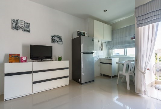 Modern compact condo, at low down payment! - Condominium - เมืองพัทยา - Naklua, Wongamat