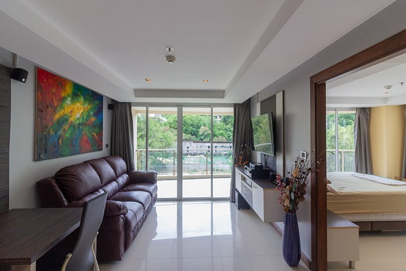 Spacious apartment in the city  - คอนโด -  - Thappraya soi 4