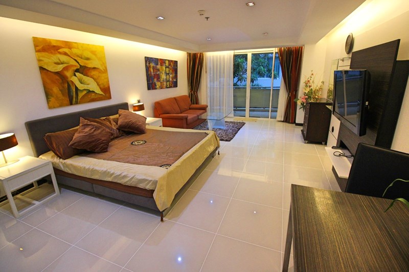 Spacious city apartment, South-Pattaya - คอนโด -  - 