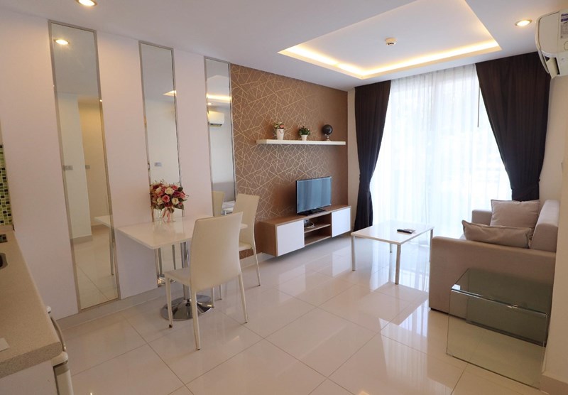 Playa de Jomtien; nuevo apartamento - Condominium -  - Jomtien