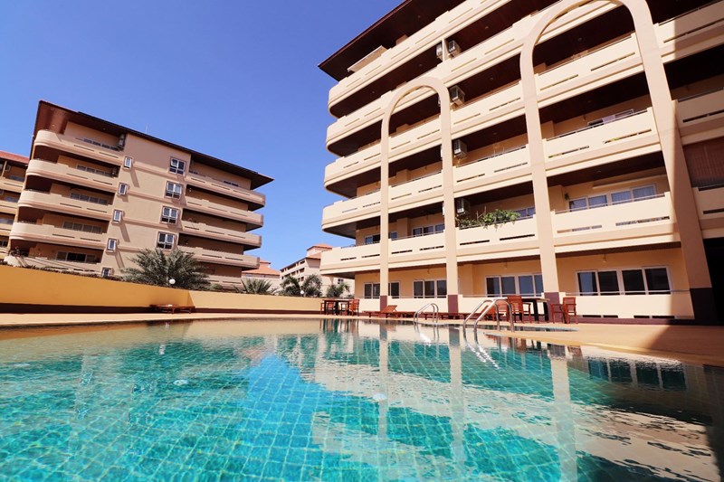 BIG corner unit, Jomtien  - Condominium -  - 