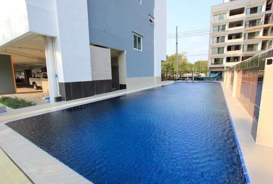 Cheapest new apartment near the beach; rent-to-buy! - Hus - Soi Jomtien 14 - 