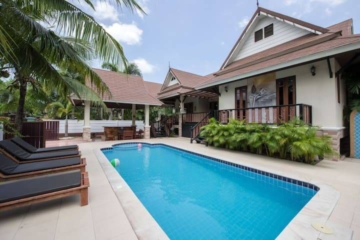 Beautiful house for sale in easter Pattaya - House -  - 